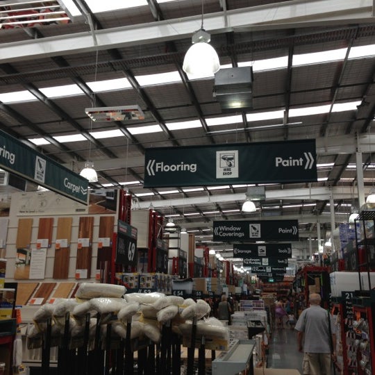 Photos at Bunnings Warehouse Hardware Store in Rosebud