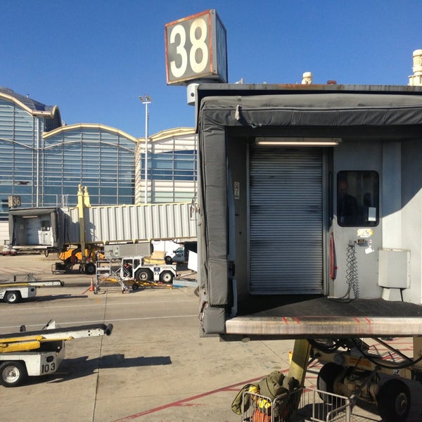 Gate 38 Airport Gate