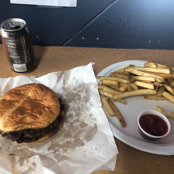 Busters Burger Joint Hamburguesería en Wichita