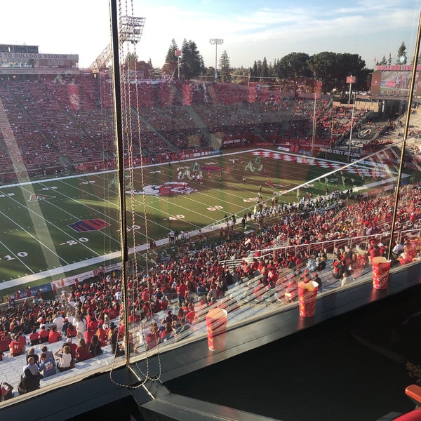 Bulldog Stadium 14 tips