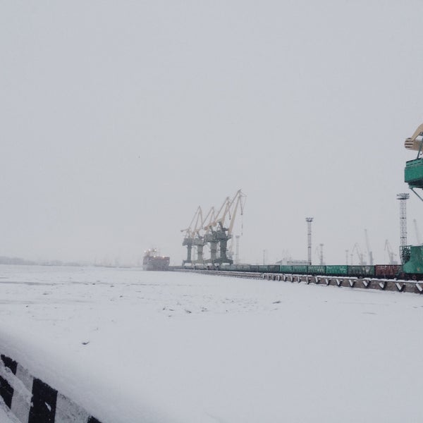 Движение судов спб. Пост регулирования движения судов. пункт регулирования движения судов очаков. пост регулирования движения судов одесса. регулировка движения судов к портам и портовым сооружениям..