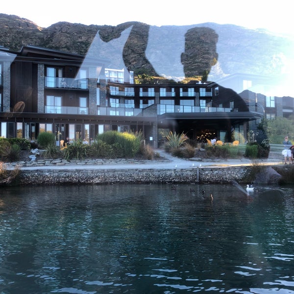 Photo taken at Hilton Queenstown Resort &amp; Spa by Varshith A. on 12/23/2018