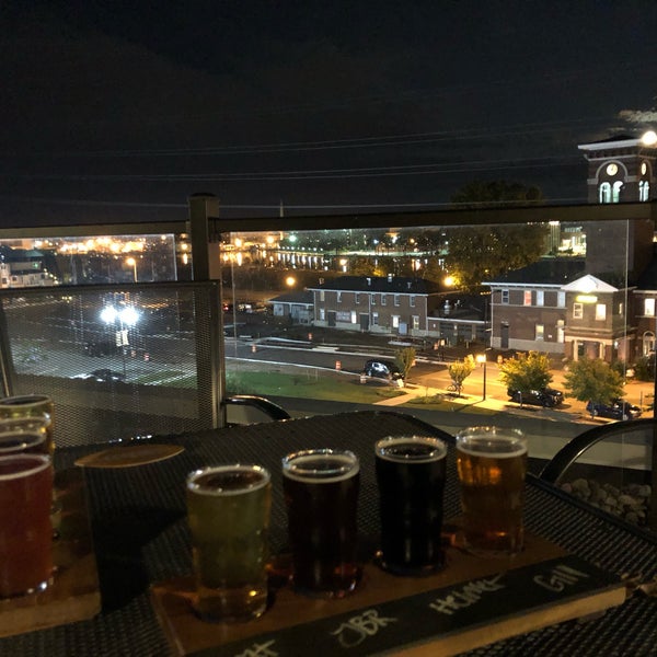 Photo taken at Titletown Brewing Co. by Varshith A. on 8/17/2019