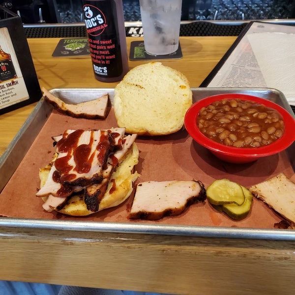 Photo taken at DOC&#39;s Commerce Smokehouse by Slim J. on 8/16/2019