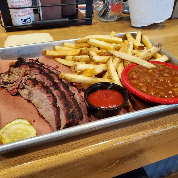Photo taken at DOC&#39;s Commerce Smokehouse by Slim J. on 6/19/2019