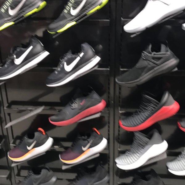 cheap shoes in foot locker