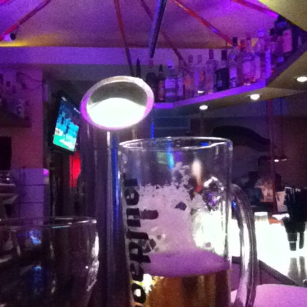 La Cage InnenstadtWest'de Spor Barı