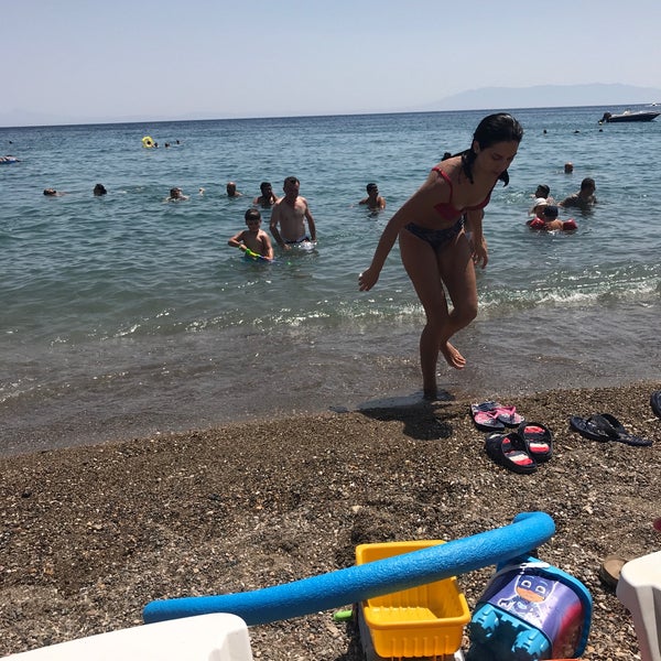 Das Foto wurde bei Selfie Beach Club von Erdoğan K. am 7/22/2018 aufgenommen