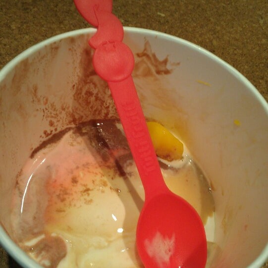 2/19/2013にDonna C.がTutti Frutti Frozen Yogurtで撮った写真