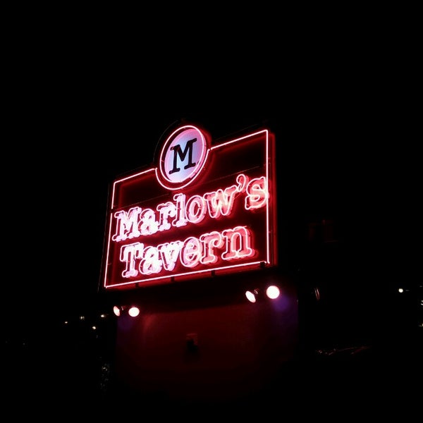 5/11/2013 tarihinde BEAUziyaretçi tarafından Marlow&#39;s Tavern'de çekilen fotoğraf
