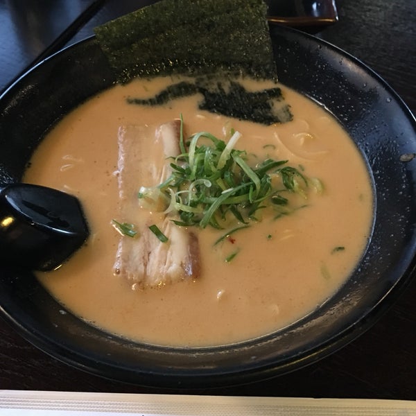 รูปภาพถ่ายที่ Kopan Ramen Japanese Noodle House โดย Amy H. เมื่อ 1/15/2017