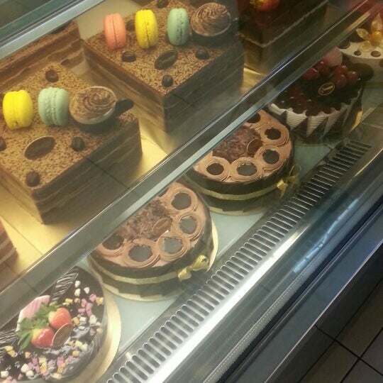 Kek Aiskrim Pistachio Bakery SanaiecCurry
