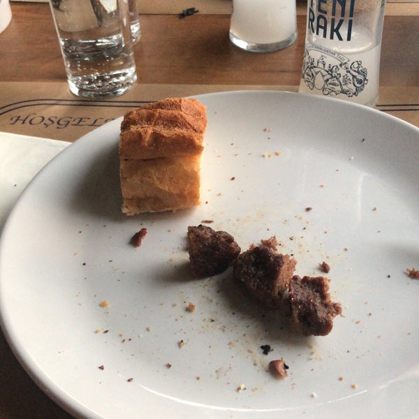 1 kadın 1 erkek kamera arkası meraklı melahat