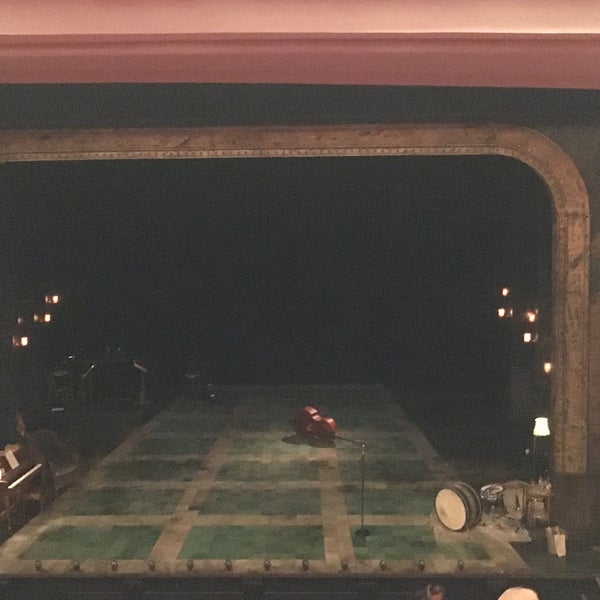 รูปภาพถ่ายที่ Royal Alexandra Theatre โดย Ava L. เมื่อ 11/23/2019