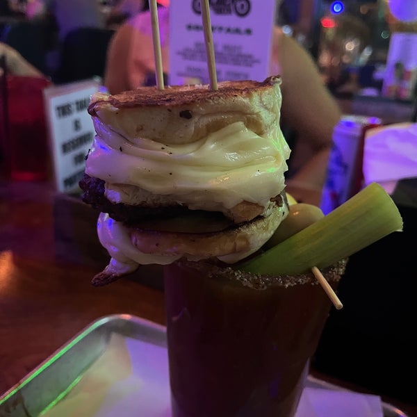 The Slider Inn Midtown 77 tips from 1703 visitors