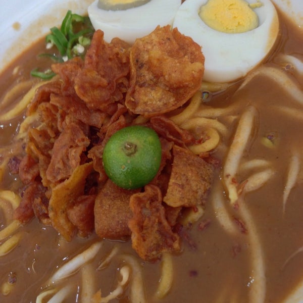 Enam Puluhan Enam Puluhan