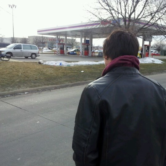 1/24/2013 tarihinde Jake M.ziyaretçi tarafından Crossroads Mall'de çekilen fotoğraf