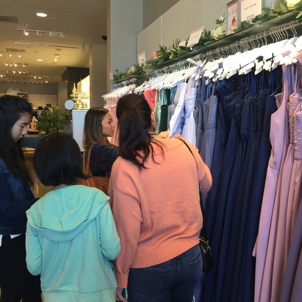 Banana Republic (Now Closed) Clothing Store