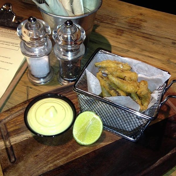 Recommend - Whitebait deep fried in crispy tempura batter, served with a fresh Aoli made with garlic confit oil and served with a squeeze of lime.