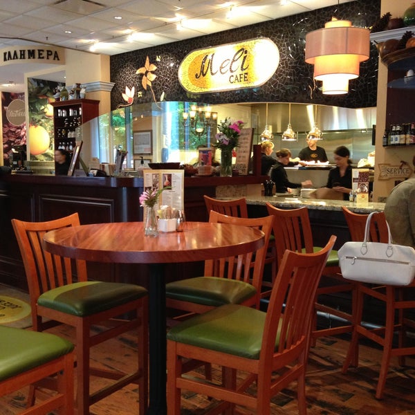 5/16/2013에 michael m.님이 Meli Cafe &amp; Juice Bar에서 찍은 사진