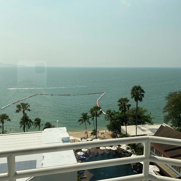 2/22/2023にMerveser A.がPullman Pattaya Hotel Gで撮った写真