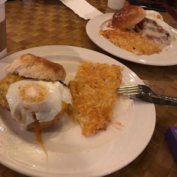 Photos at Sterling Spoon Cafe 19 tips from 827 visitors