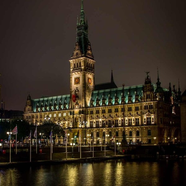 hamburger-rathaus-hamburg-altstadt-36-tips-from-8475-visitors