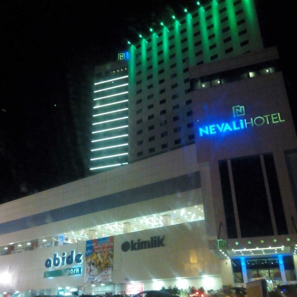 Das Foto wurde bei Nevali Hotel von KENAN B. am 12/16/2014 aufgenommen