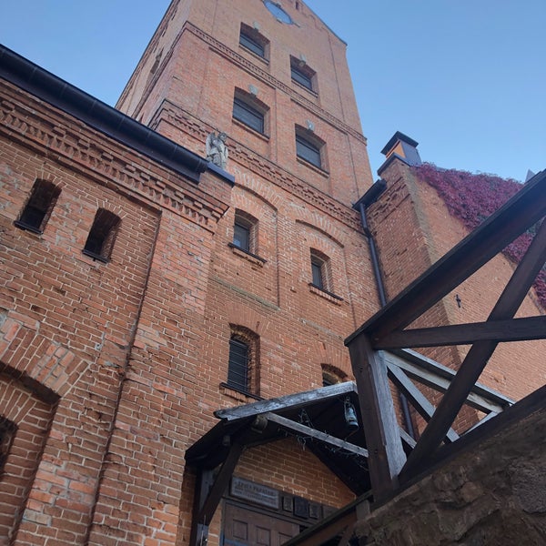 10/6/2018 tarihinde Katrina P.ziyaretçi tarafından Замок Радомиcль / Radomysl Castle'de çekilen fotoğraf