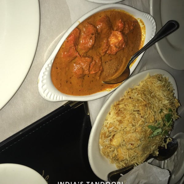 Das Foto wurde bei India&#39;s Tandoori-Authentic Indian Cuisine, Halal Food, Delivery, Fine Dining,Catering. von ABDULRAHMAN am 12/27/2019 aufgenommen