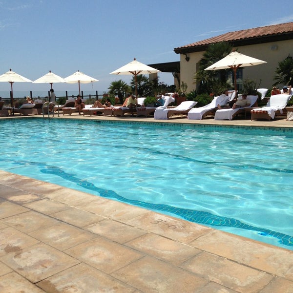 Photo taken at The Spa at Terranea by Ollie Z. on 8/3/2013
