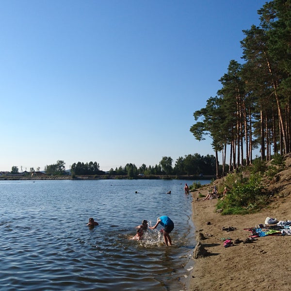 Пляж сысерть. Пляж в Кашино Сысерть. Сысерть Центральный пляж. Озеро Кашино Сысерть. Пляж Сысерть Свердловская область.