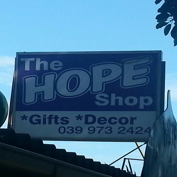 Кафе в горках 10. Магазин северное сияние пичаево. Hope shop. Магазин надежда спортивный. Hope master b8.