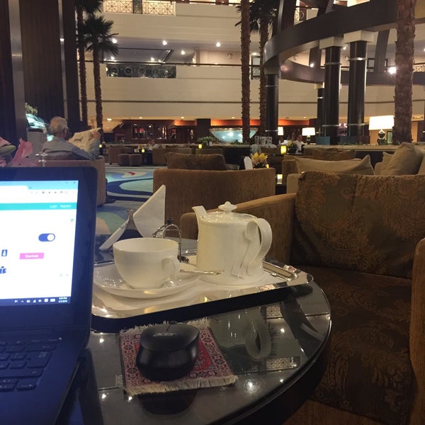 Photo taken at Al Bustan Rotana Hotel  فندق البستان روتانا by Sulaiman A. on 2/5/2016