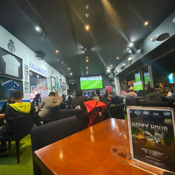 Foto tirada no(a) Real Madrid Cafe por Saleh em 1/10/2020