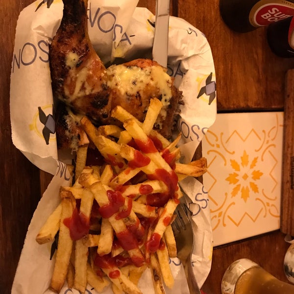 Great chicken with fries! Cheap and tasty!