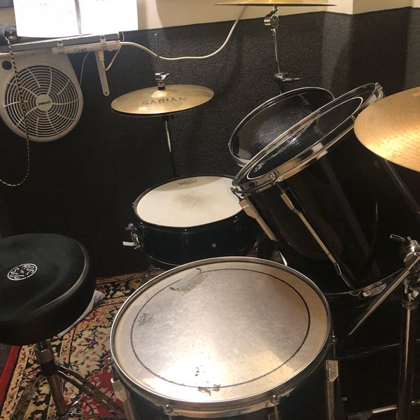 Das Foto wurde bei Rivington Music Rehearsal Studios von Clara am 8/22/2019 aufgenommen