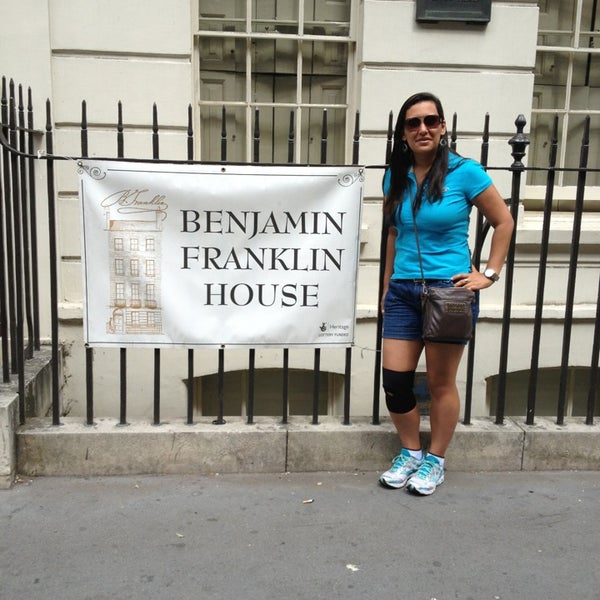 รูปภาพถ่ายที่ Benjamin Franklin House โดย Glaucia M. เมื่อ 7/20/2013