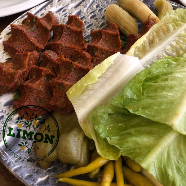 5/28/2018 tarihinde LİMON CAFE RESTAURANTziyaretçi tarafından Limon Cafe Restaurant 🍋'de çekilen fotoğraf