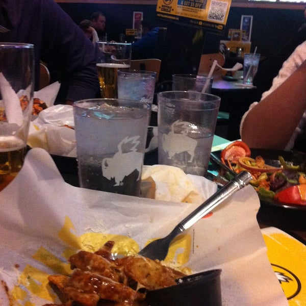 Buffalo Wild Wings Sports Bar in Mississauga