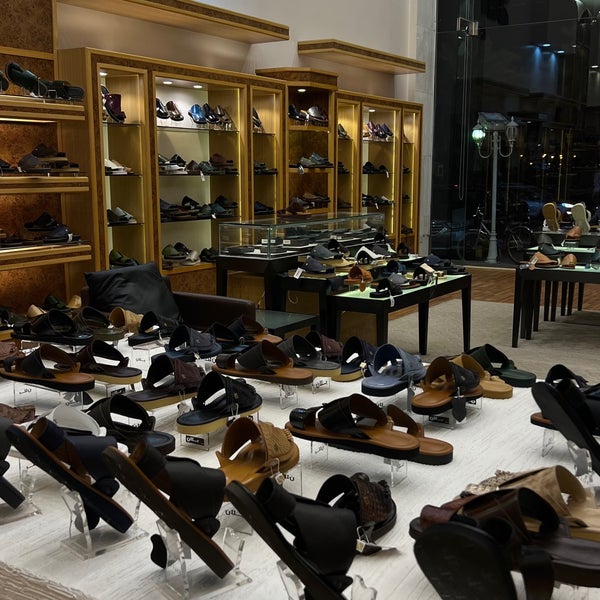 حذاء بلان Shoe Store in Riyadh