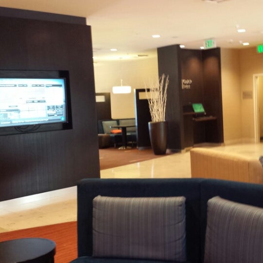 Photo taken at Courtyard by Marriott Anaheim Resort/Convention Center by Nick B. on 4/29/2014