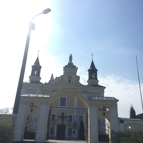 Полонное храм Почаевской