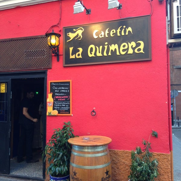 7/26/2013にiPhilipがLa Quimera Tablao Flamenco y Sala Rocieraで撮った写真