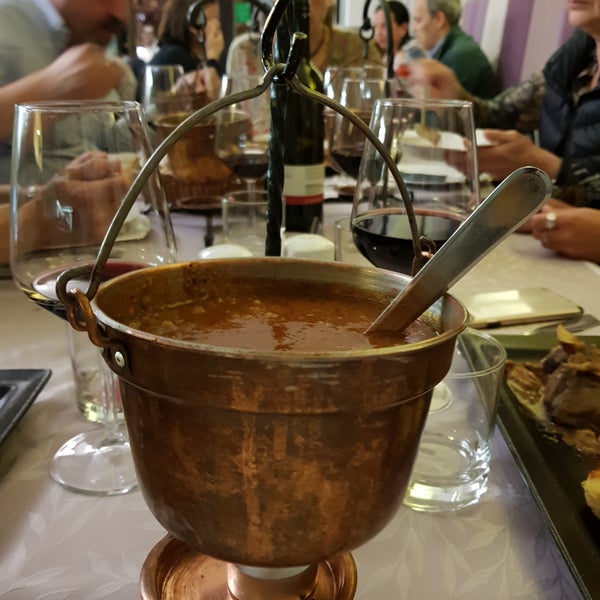 4/30/2018에 María Teresa님이 Güjžina - The Soul of Pannonia Restaurant에서 찍은 사진