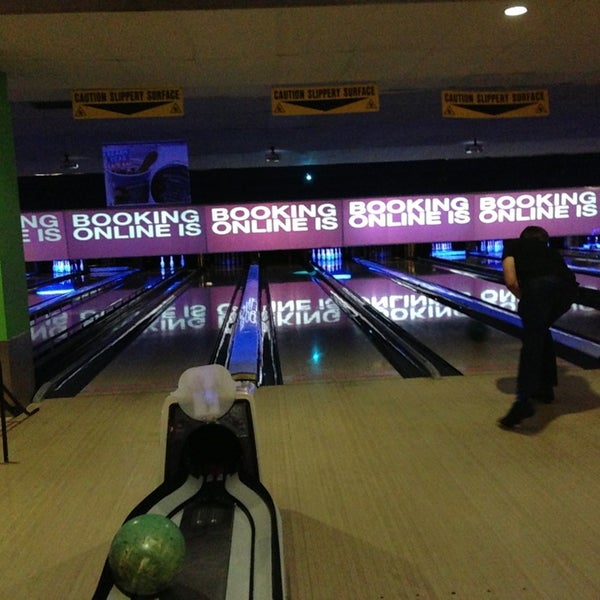 Tenpin North Acton Royale Leisure Park, Western Avenue, Park Royal