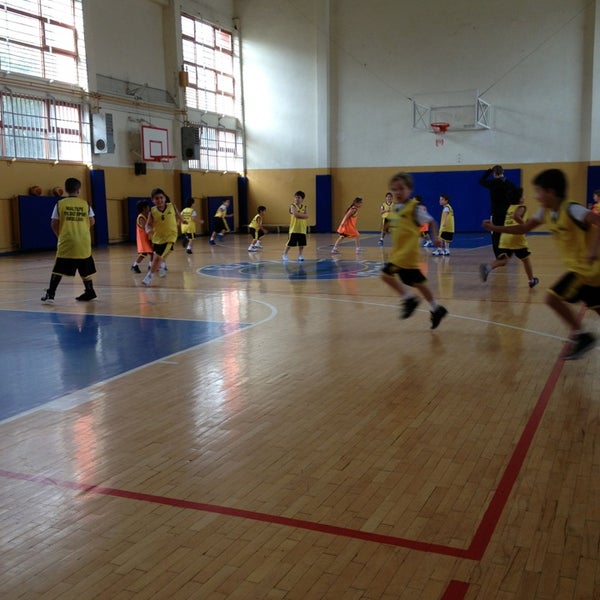 photos at kadir has anadolu lisesi spor salonu basketball court in istanbul turkiye