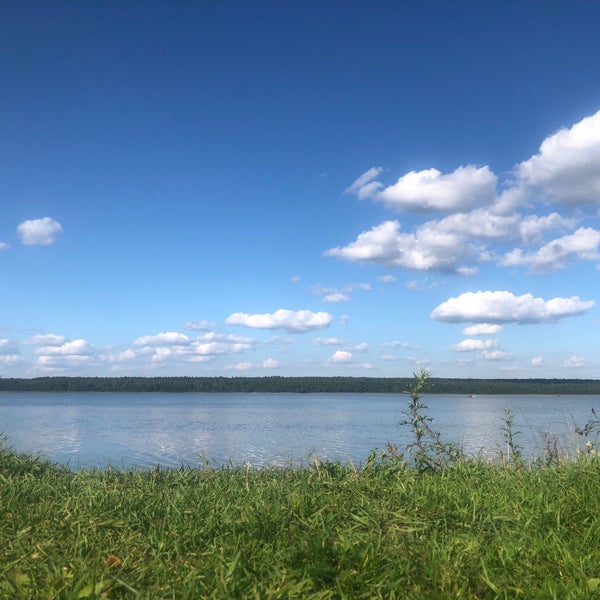 Река свирь ленинградская область. Река свирь подпорожье. Рыбалка в свирьстрое. Деревня свирьстрой спб. Свирь.