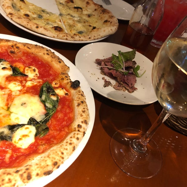 Pizzeria Bar Napoli 新潟駅南けやき通り店 中央区米山1 9 15 Da Fotograflar