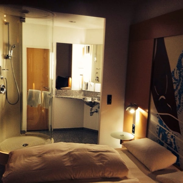 Photo taken at TRYP Düsseldorf Airport Hotel by Andrey L. on 5/6/2014